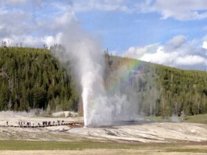 イエローストーン国立公園（Old Faithful Geyser）